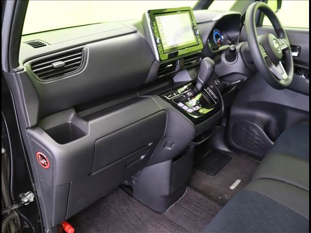 NISSAN ROOX 2023 Image 31