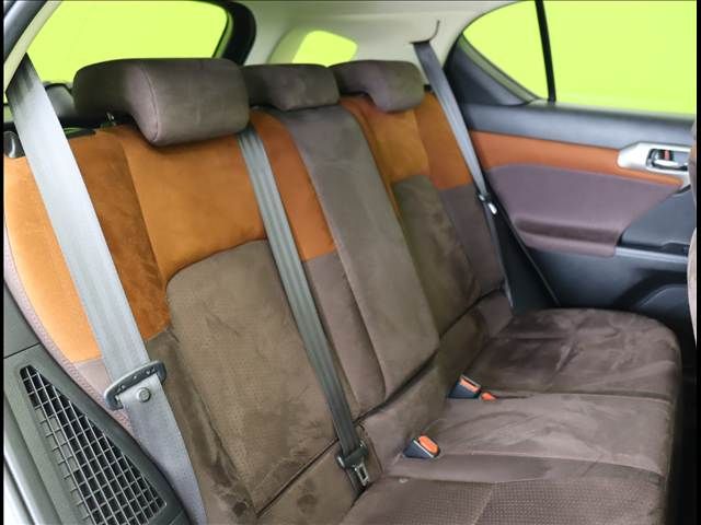 TOYOTA LEXUS CT200H 2018 Image 31