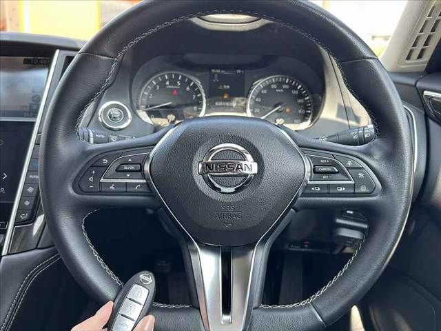 NISSAN SKYLINE 2022 Image 31