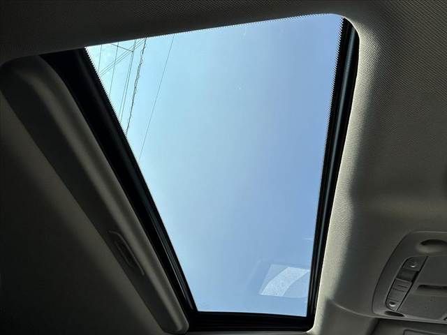 NISSAN SKYLINE 2022 Image 31