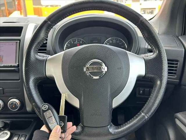 NISSAN X-TRAIL 4WD 2011 Image 31