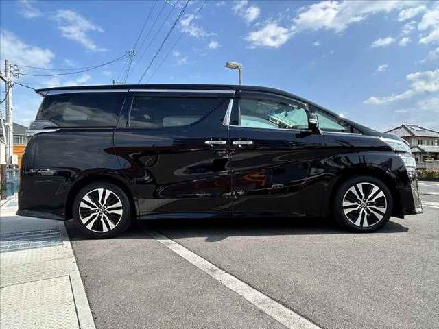 TOYOTA VELLFIRE 2018 Image 31
