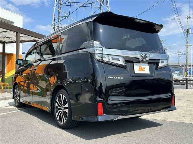 TOYOTA VELLFIRE 2018 Image 31