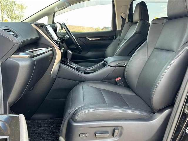 TOYOTA VELLFIRE 2018 Image 31