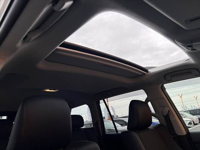 TOYOTA LANDCRUISER PRADO 2024 Image 31