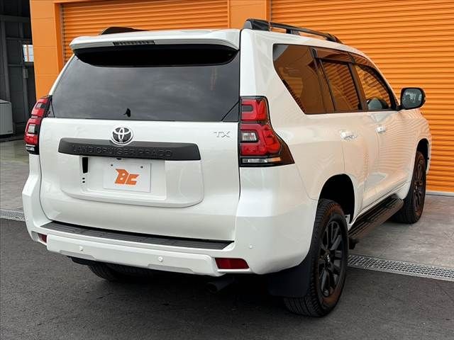 TOYOTA LANDCRUISER PRADO 2024 Image 31