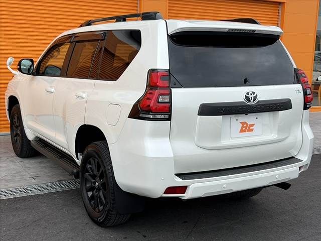 TOYOTA LANDCRUISER PRADO 2024 Image 31