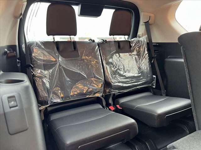 TOYOTA LANDCRUISER PRADO 2024 Image 31