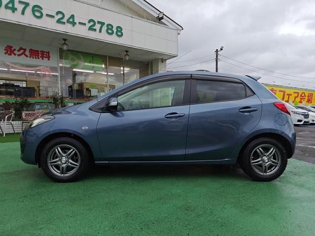 MAZDA DEMIO 2013 Image 31