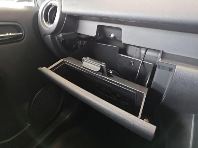 MAZDA DEMIO 2013 Image 31