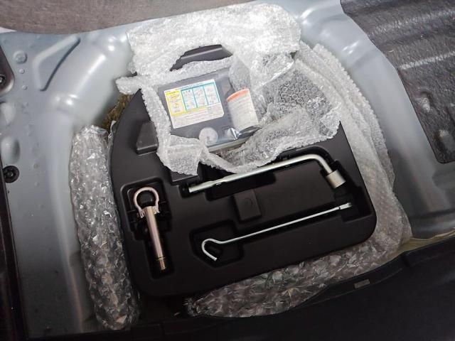 MAZDA DEMIO 2013 Image 31