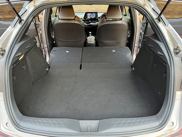 TOYOTA C-HR 2019 Image 31