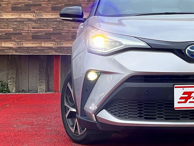 TOYOTA C-HR 2019 Image 31