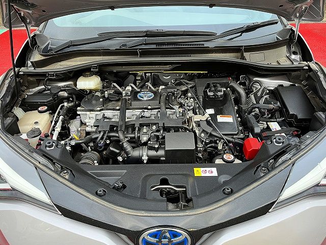 TOYOTA C-HR 2019 Image 31