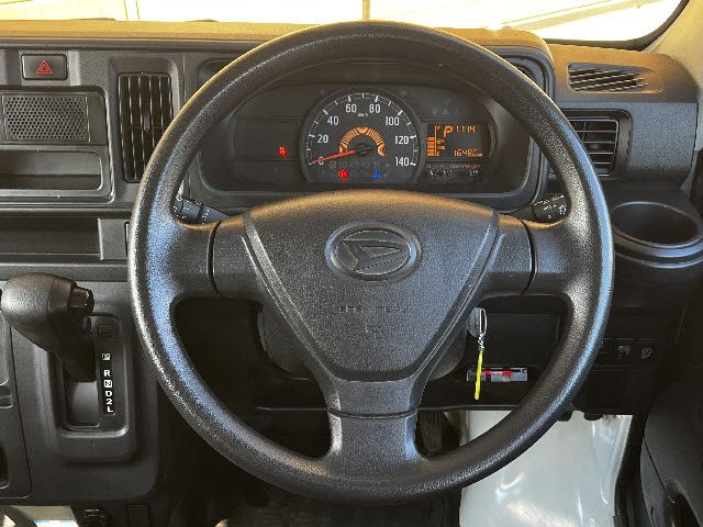 DAIHATSU HIJET CARGO 4WD 2021 Image 31