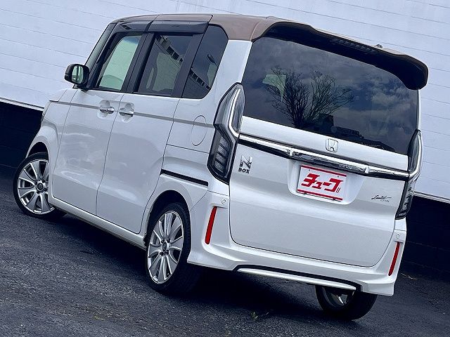 HONDA N BOX 2019 Image 31