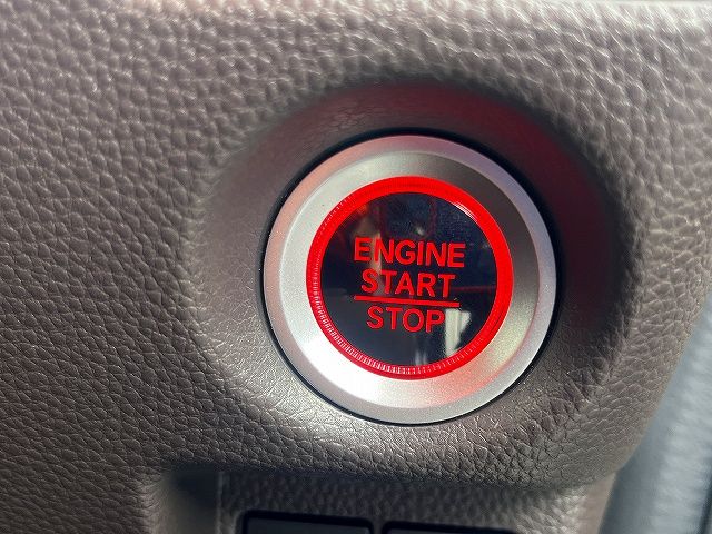 HONDA N BOX 2019 Image 31