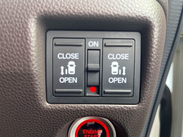 HONDA N BOX 2019 Image 31