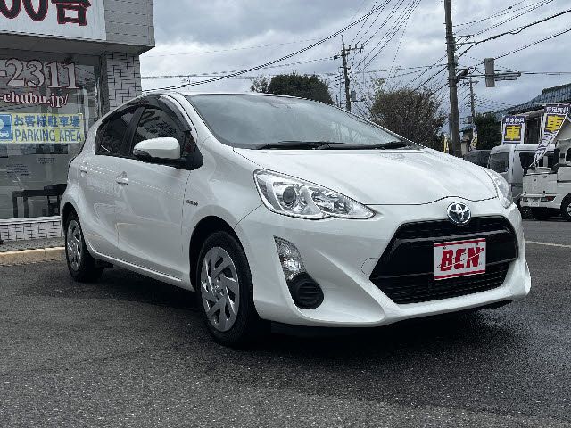 TOYOTA AQUA 2016 Image 31