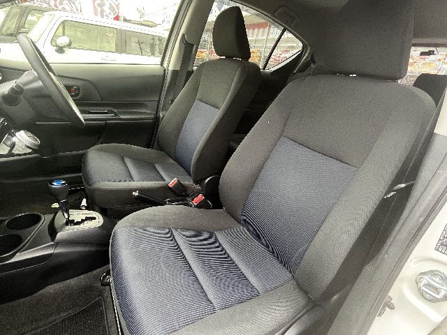 TOYOTA AQUA 2016 Image 31