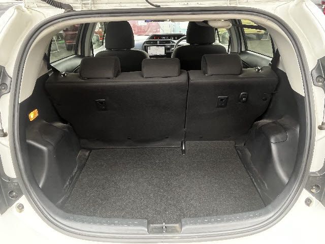 TOYOTA AQUA 2016 Image 31