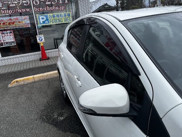 TOYOTA AQUA 2016 Image 31