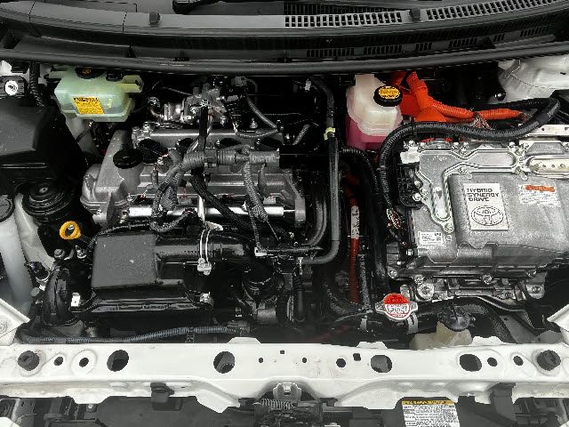 TOYOTA AQUA 2016 Image 31