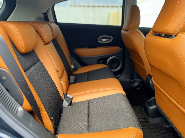 HONDA VEZEL HYBRID 2019 Image 31