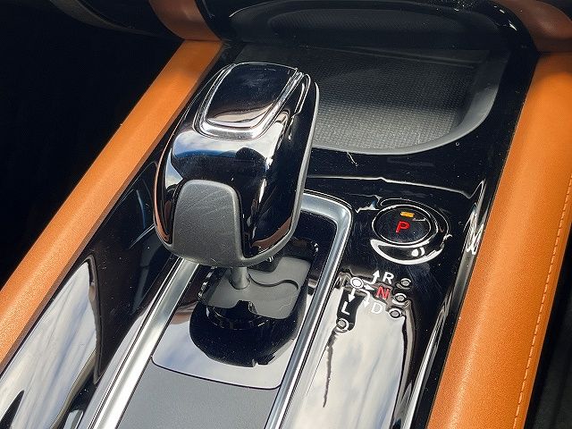 HONDA VEZEL HYBRID 2019 Image 31