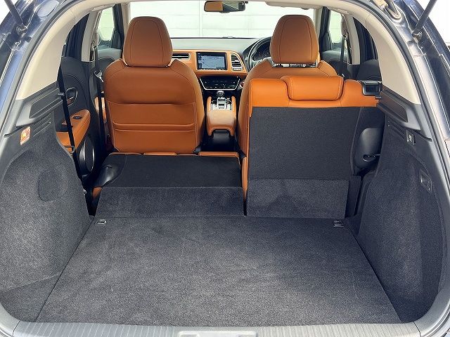 HONDA VEZEL HYBRID 2019 Image 31