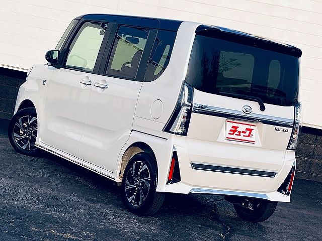 DAIHATSU TANTO CUSTOM 2023 Image 31