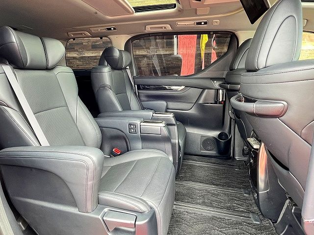 TOYOTA VELLFIRE 2015 Image 31