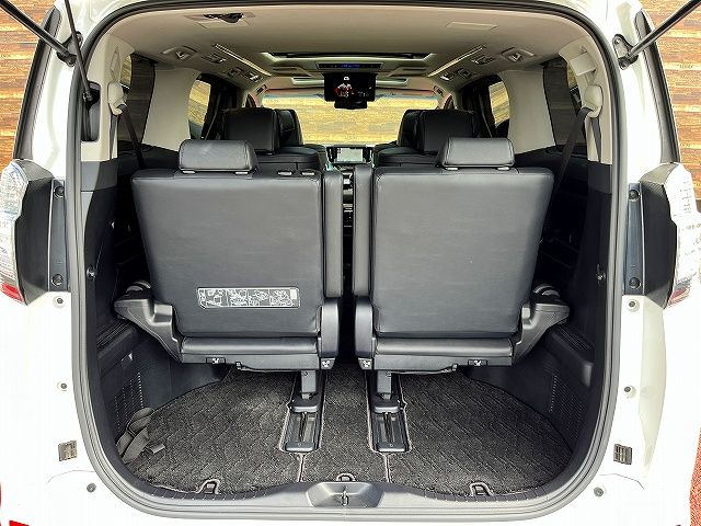 TOYOTA VELLFIRE 2015 Image 31