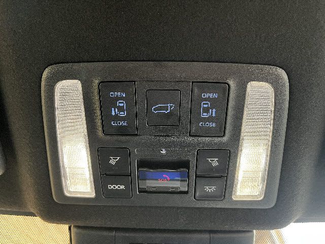 TOYOTA NOAH HYBRID 2025 Image 31