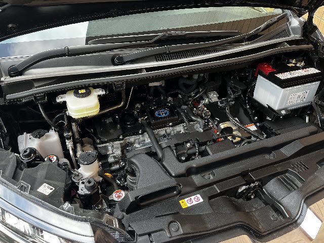 TOYOTA NOAH HYBRID 2025 Image 31