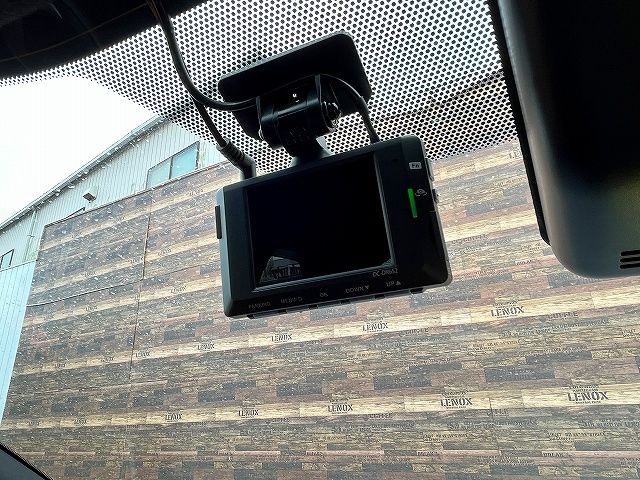 TOYOTA YARIS HYBRID 2022 Image 31