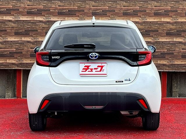 TOYOTA YARIS HYBRID 2022 Image 31