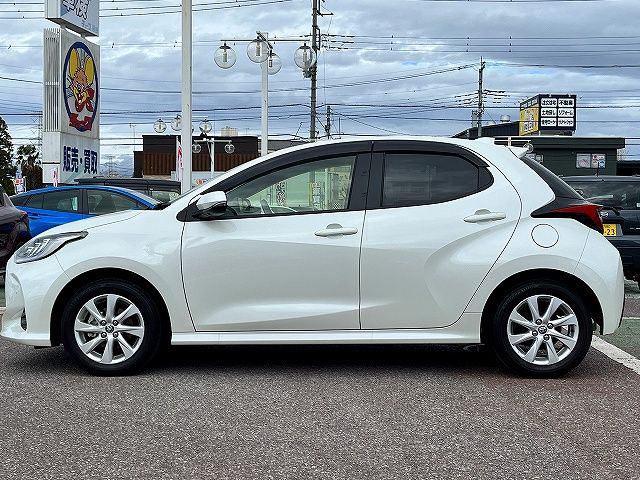 TOYOTA YARIS HYBRID 2022 Image 31