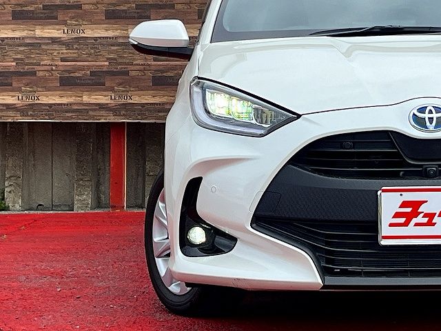 TOYOTA YARIS HYBRID 2022 Image 31