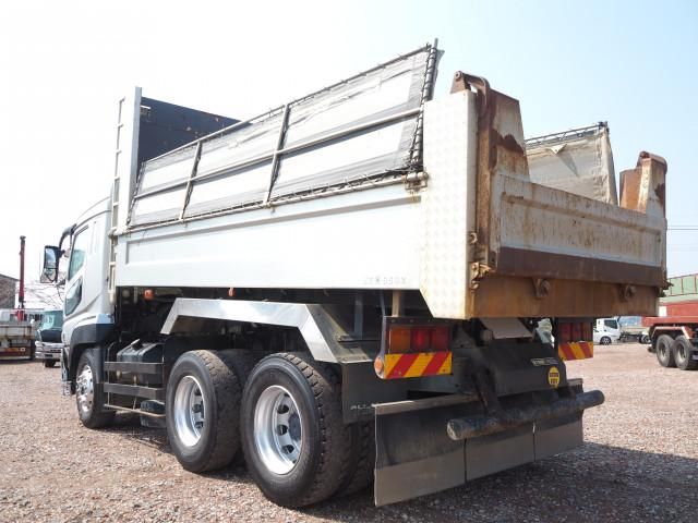 MITSUBISHI FUSOU SUPER GREAT 2015 Image 31