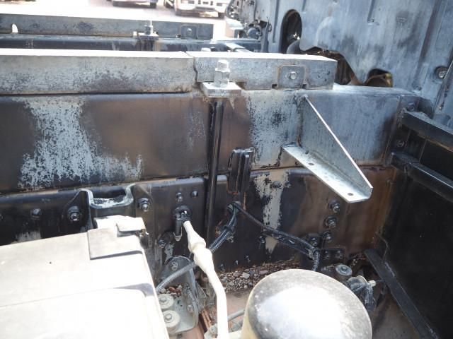 MITSUBISHI FUSOU SUPER GREAT 2015 Image 31