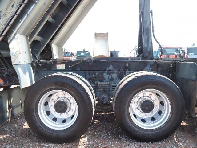 MITSUBISHI FUSOU SUPER GREAT 2015 Image 31