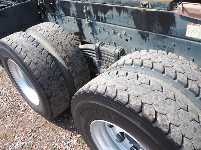 MITSUBISHI FUSOU SUPER GREAT 2015 Image 31