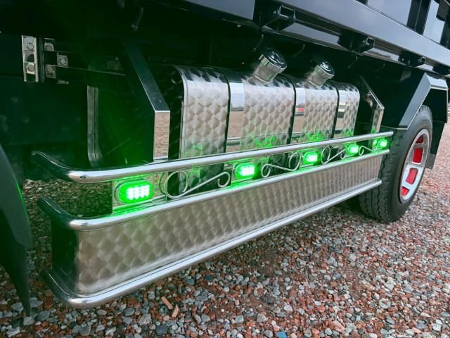 MITSUBISHI FUSOU FIGHTER 2004 Image 31