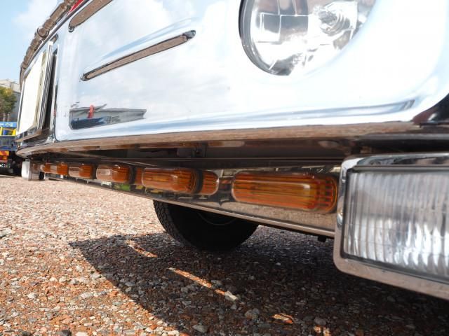 MITSUBISHI FUSOU FIGHTER 2004 Image 31