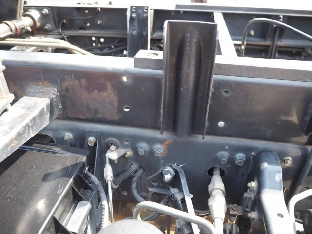 MITSUBISHI FUSOU FIGHTER 2004 Image 31