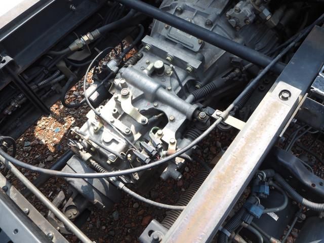 MITSUBISHI FUSOU FIGHTER 2004 Image 31