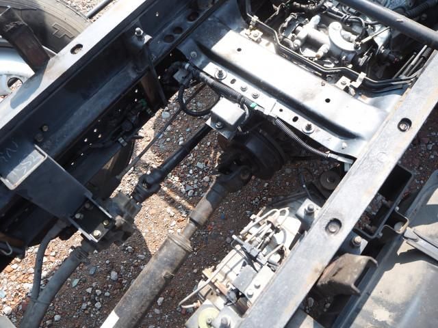 ISUZU ELF 2006 Image 31