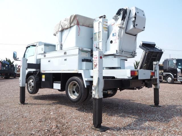 ISUZU ELF 2006 Image 31
