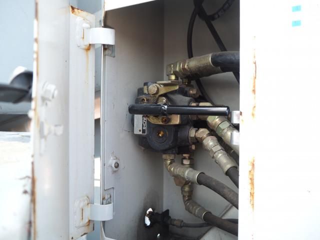 ISUZU ELF 2006 Image 31